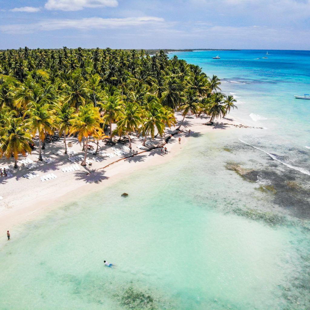🇩🇴 Non-stop flights to the Dominican Republic for under £260 return!