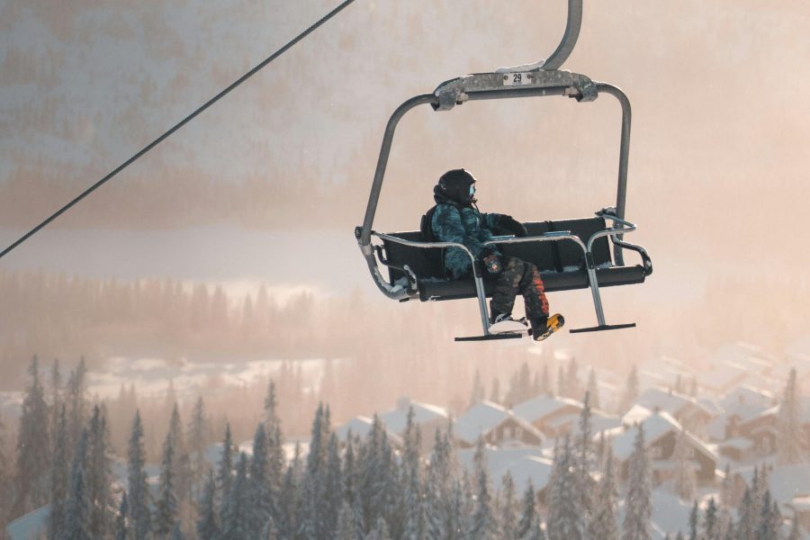 🎿 Paris & Swedish ski resort for £45, NYC & Shanghai in £300s and Buenos Aires for £647