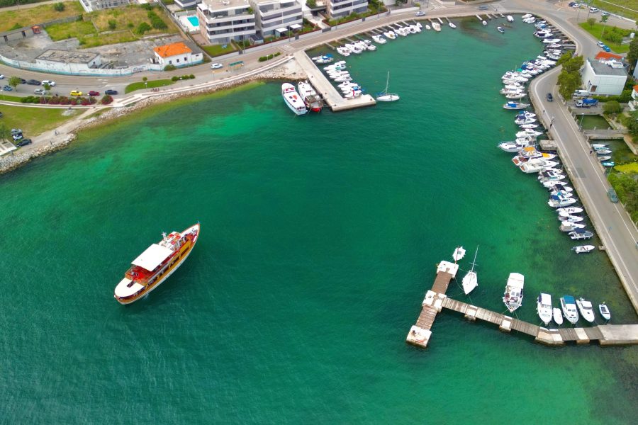 🌊 Barcelona for £28, Zadar for £35, Macau for £353, Calgary for £362 and Auckland for £570
